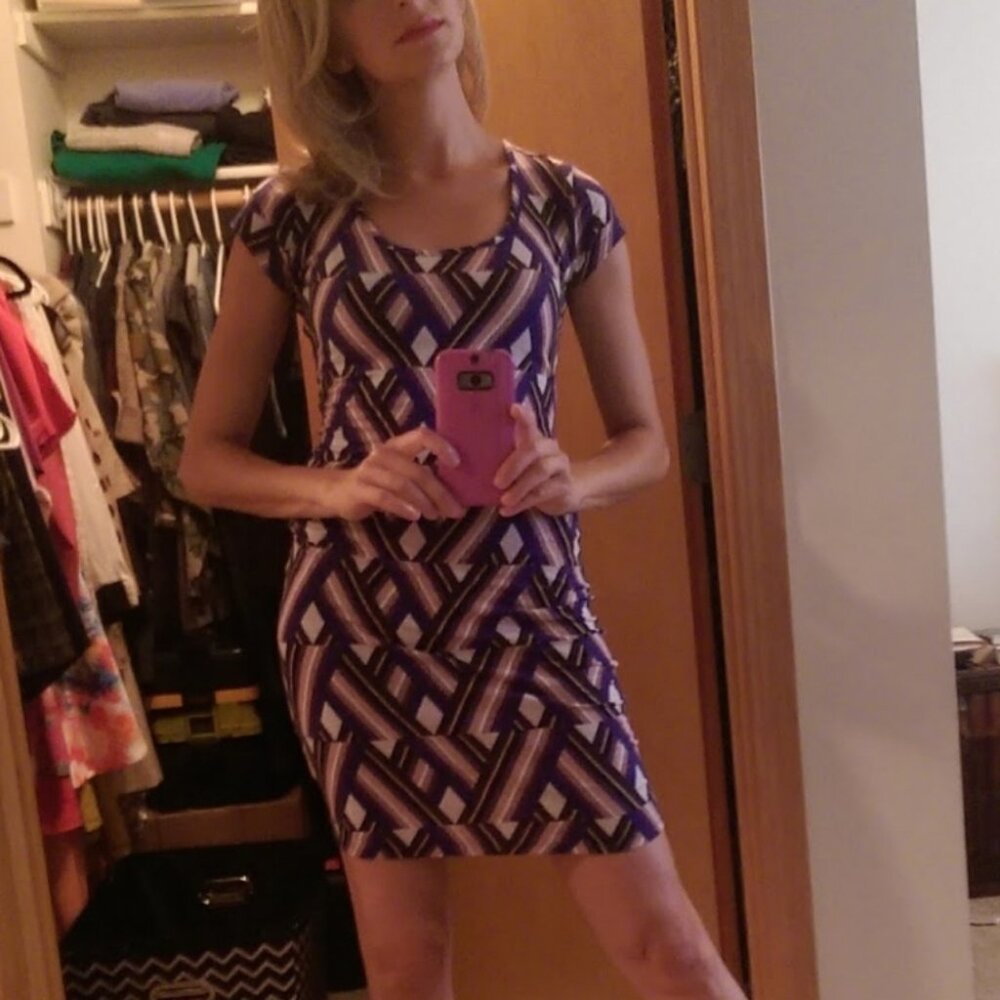 Mini dress, peephole back